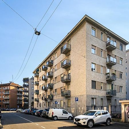 Gressoney 6 - Monolocale Cool Apartment Milan Exterior photo
